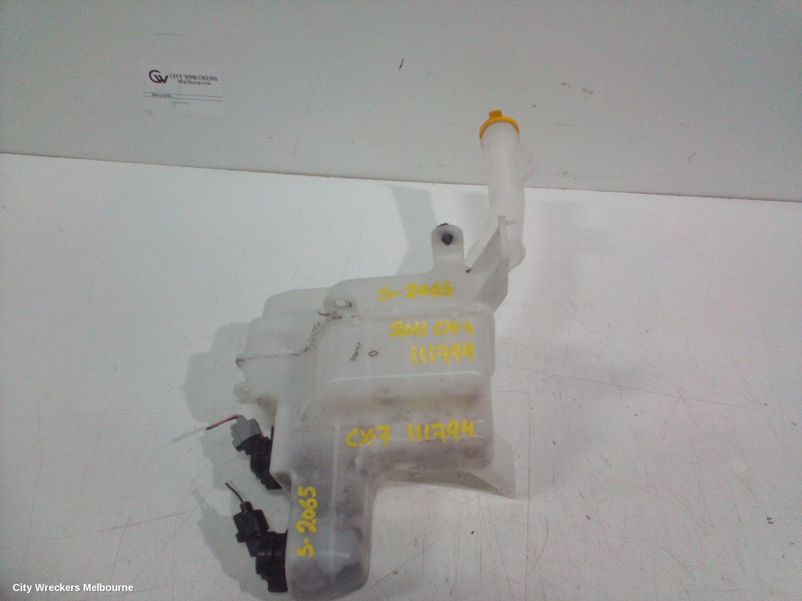 MAZDA CX7 WASHER BOTTLE, ER, RH SIDE, PETROL, 11/2006 - 02/2012 - Image 2