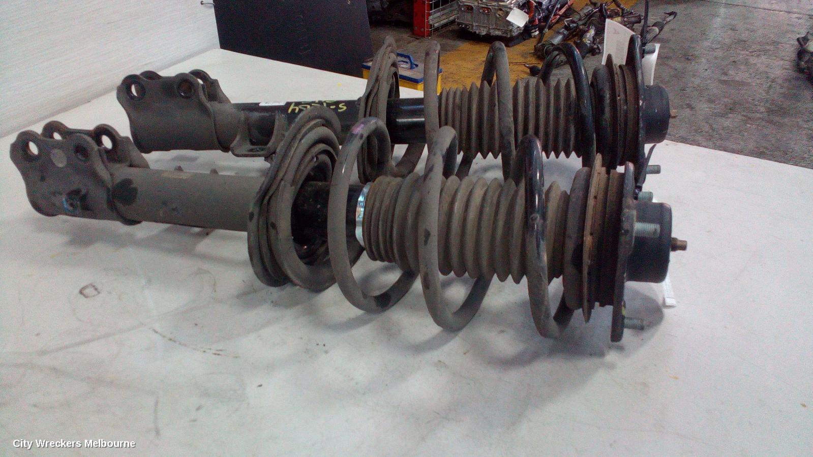 KIA SPORTAGE LEFT FRONT STRUT, SL, 06/2013 - 10/2015 - Image 2