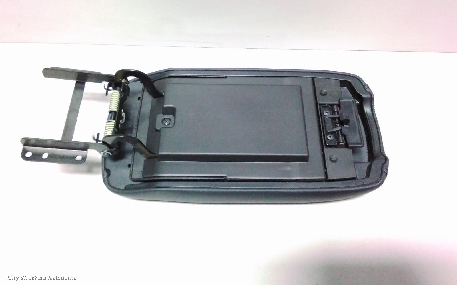 TOYOTA RAV4 CONSOLE, XA40, 12/2012 - 12/2018 - Image 3
