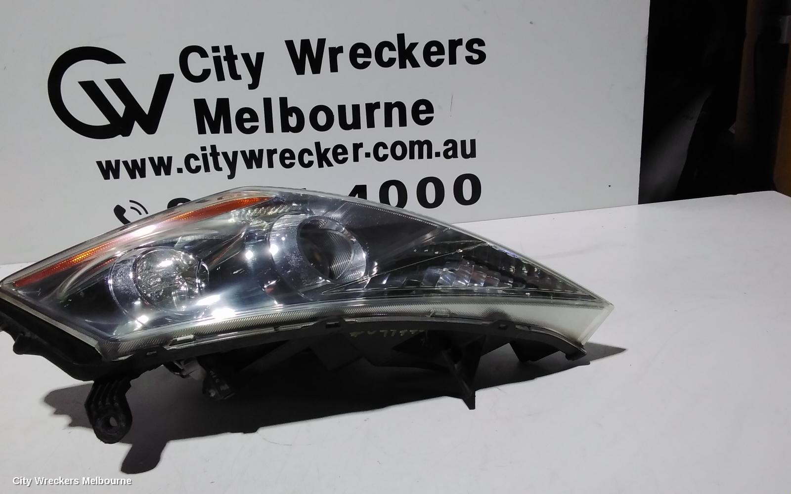 NISSAN MURANO LEFT HEADLAMP, Z50, 05/2002 - 12/2008 - Image 1