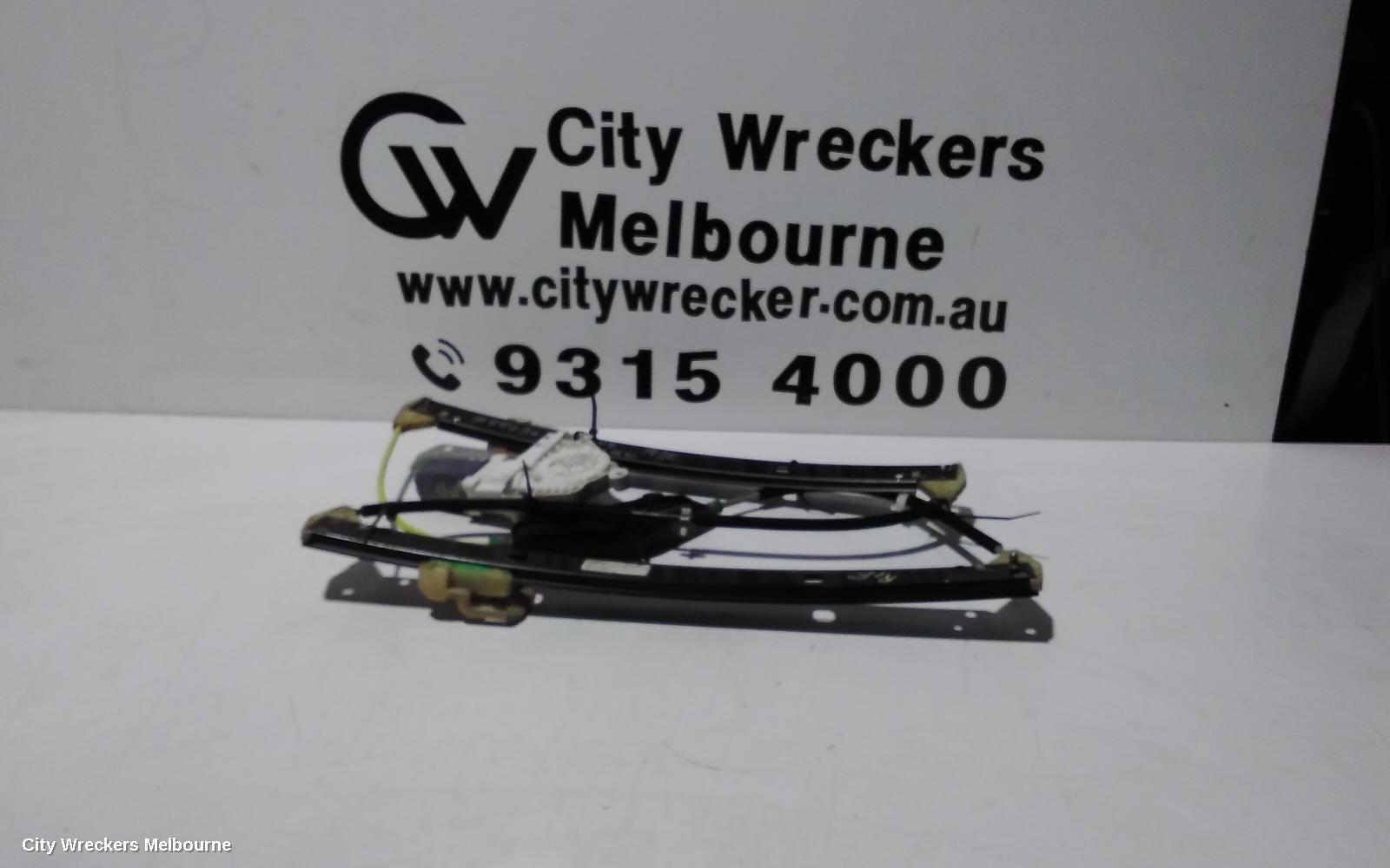 AUDI A4 RIGHT FRONT WINDOW REG/MOTOR, B8 8K, 06/2010 - 09/2015 - Image 2