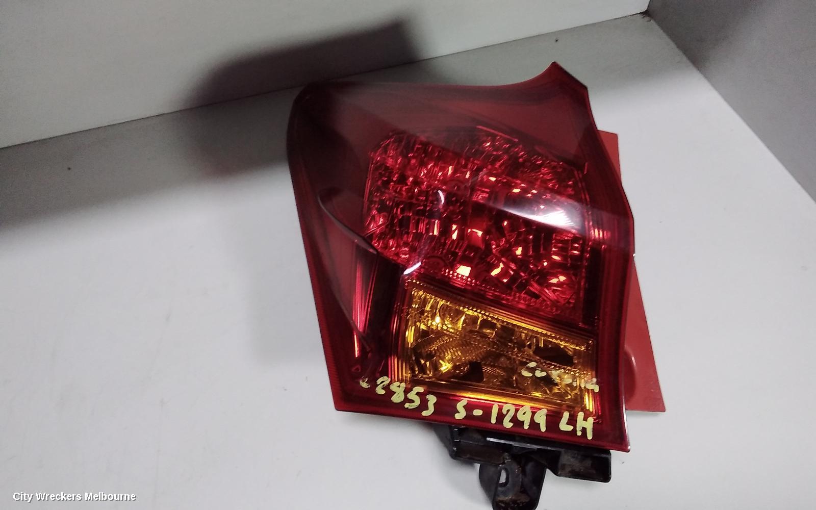 TOYOTA COROLLA LEFT TAILLIGHT, ZRE182R, HATCH, 10/2012 - 03/2015 - Image 2