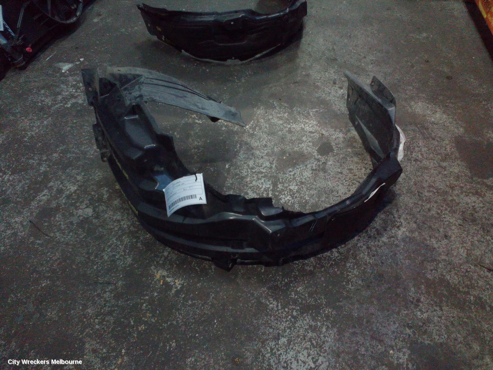 MITSUBISHI OUTLANDER LEFT GUARD LINER, ZJ, 10/2012 - 02/2014 - Image 1