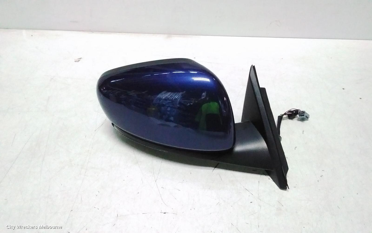 RENAULT KALEOS RIGHT DOOR MIRROR, XZG, W/ POWER FOLD, BLIND SPOT TYPE, 05/2016 - 05/2019 - Image 1