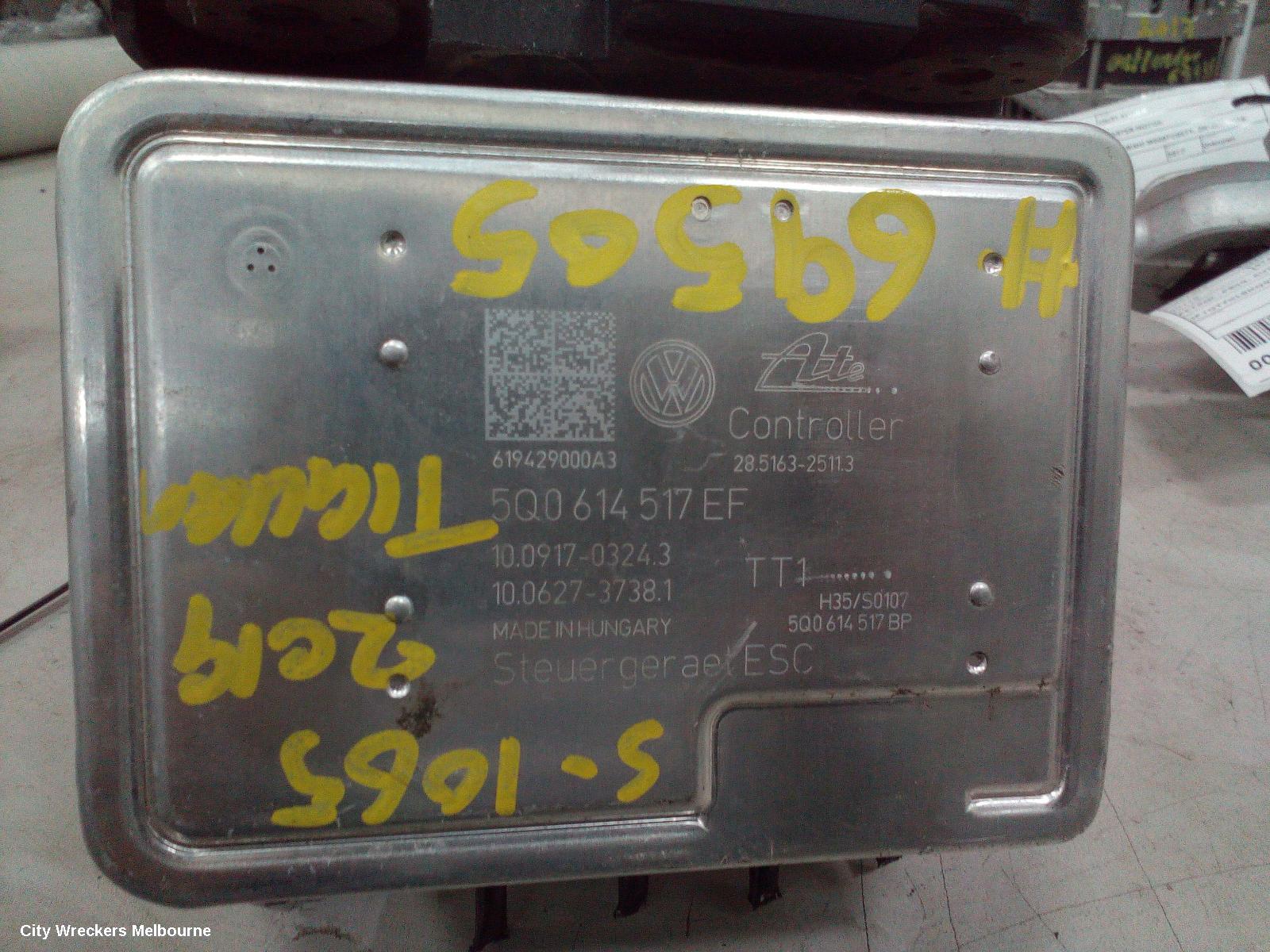 VOLKSWAGEN TIGUAN ABS PUMP/MODULATOR, P/N, 5Q0614517EF, 5NA, 06/2016 ONWARDS - Image 2