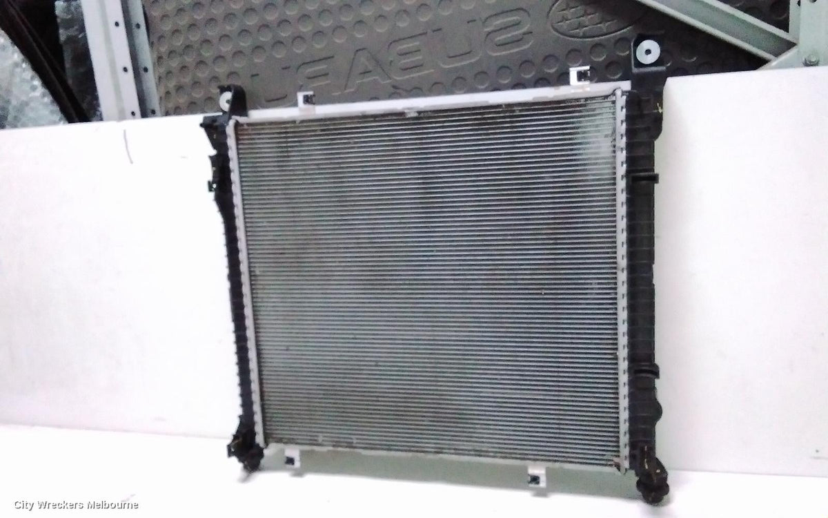 MAHINDRA XUV700 RADIATOR, W601, 01/2023 ONWARDS - Image 3