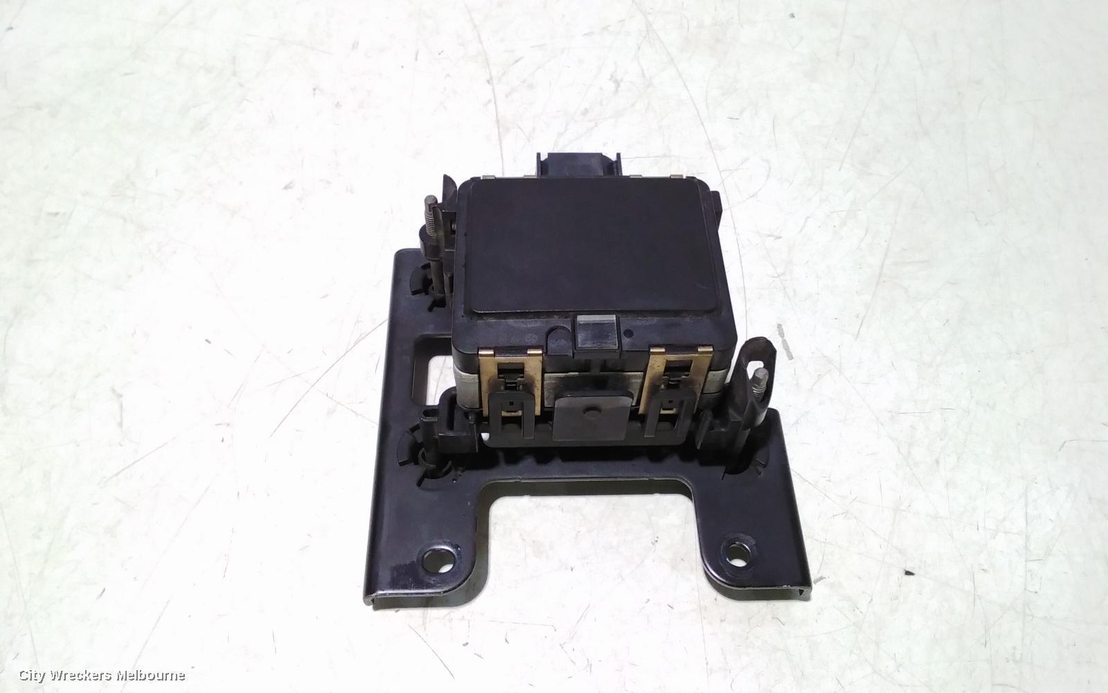 AUDI A3, 8V, 03/2013 - 10/2020, 5Q0 907 561 G ~ FRONT RADAR SENSOR: 97221 - Image 1