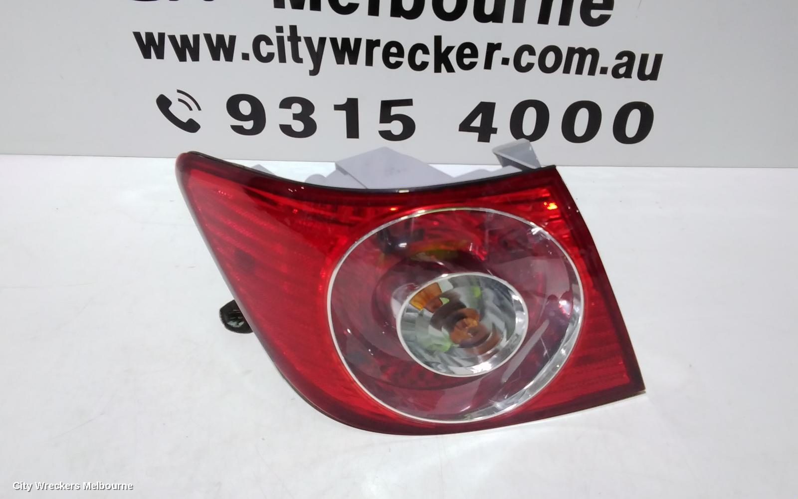 HOLDEN EPICA LEFT TAILLIGHT, EP, 02/2007 - 07/2008 - Image 2