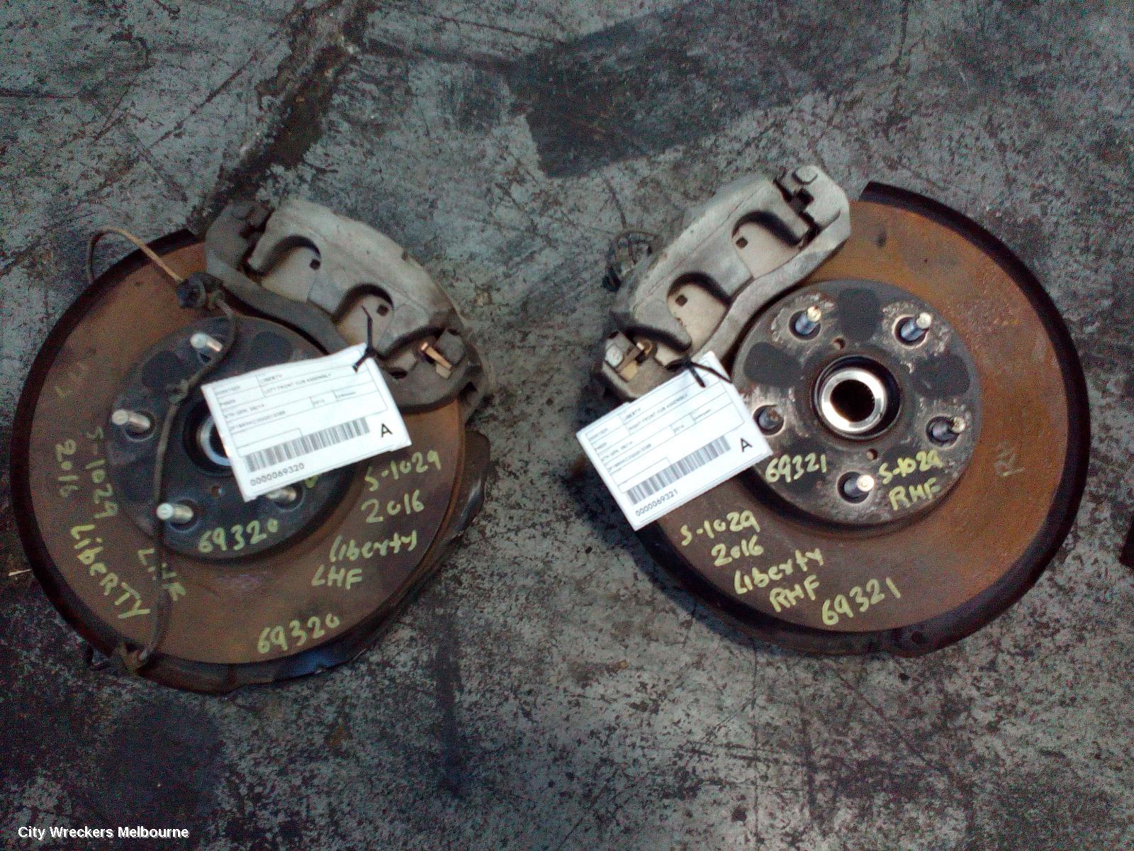 SUBARU LIBERTY RIGHT FRONT HUB ASSEMBLY, 6TH GEN, 08/2014 - 04/2021 - Image 2