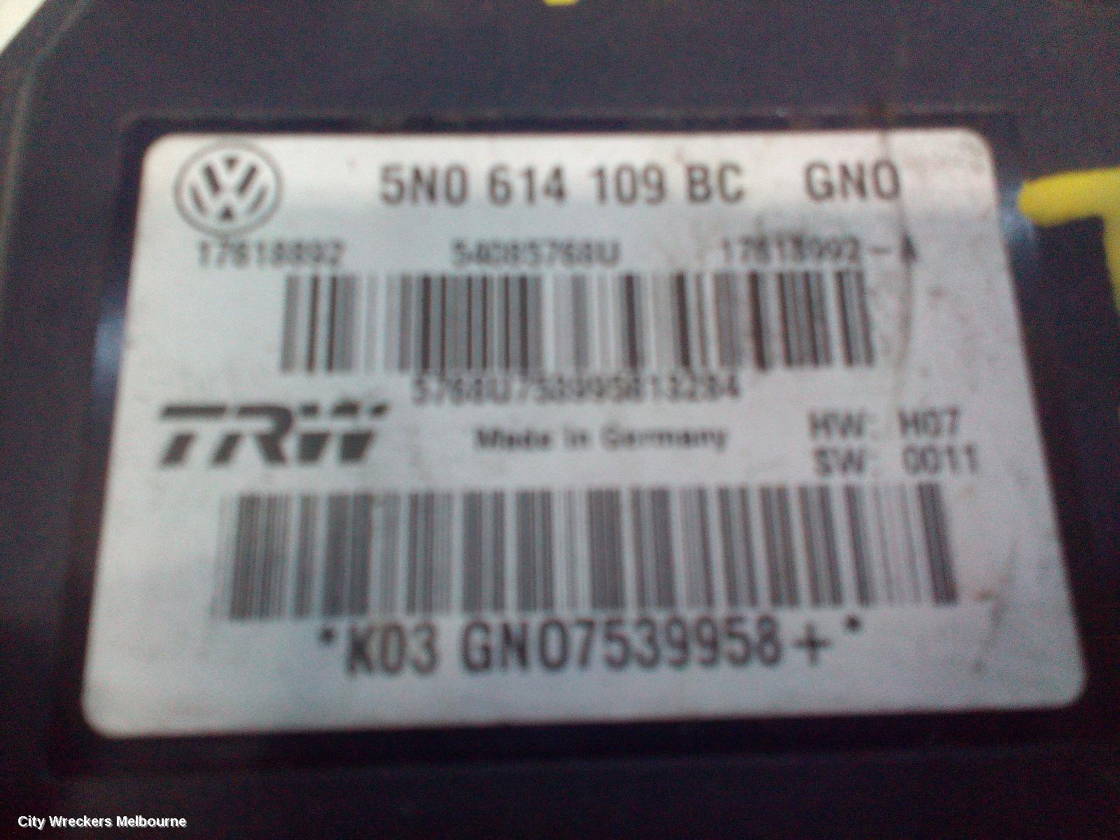 VOLKSWAGEN TIGUAN ABS PUMP/MODULATOR, 5N, 07/2011 - 08/2016 - Image 2