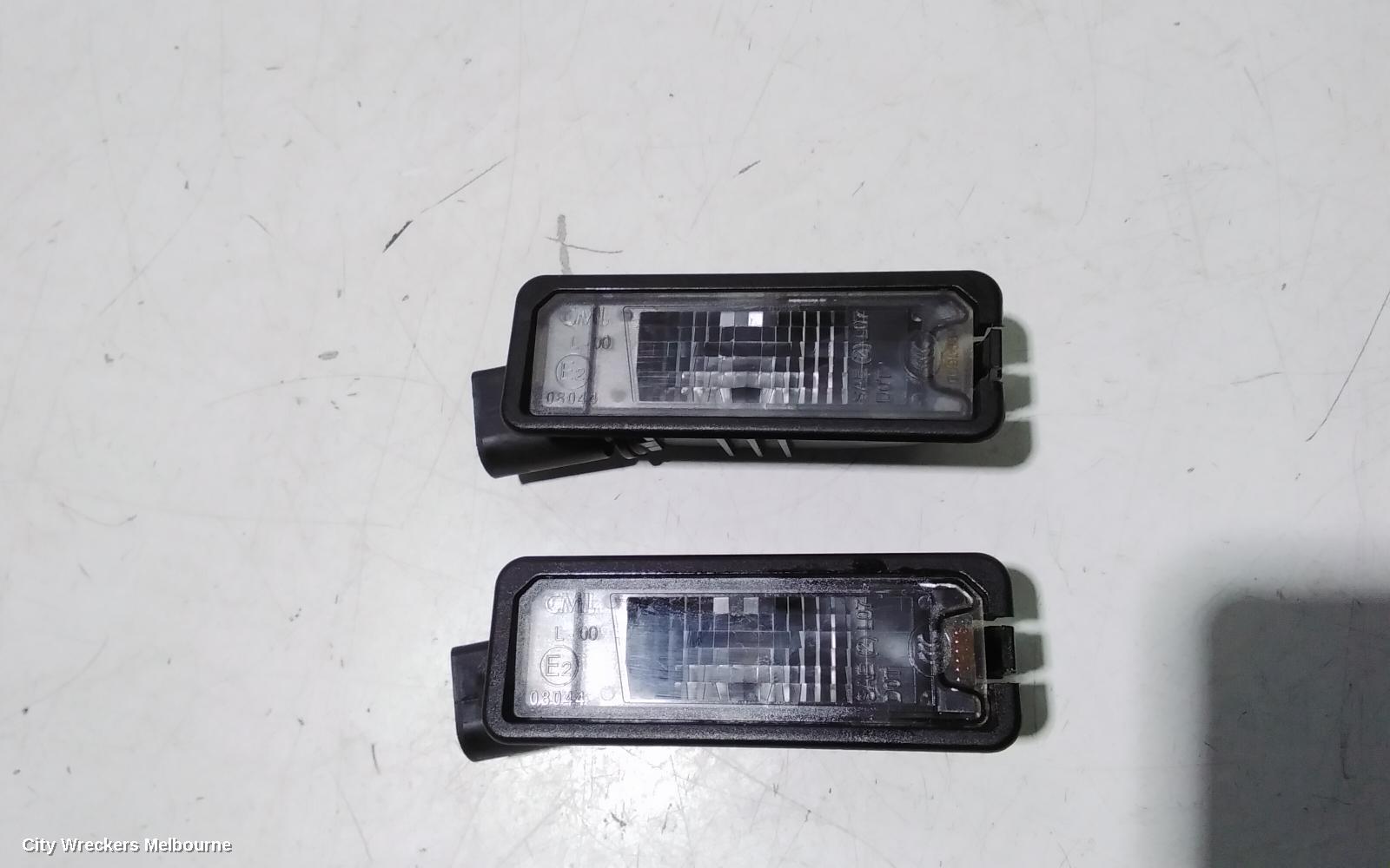 VOLKSWAGEN POLO NUMBER PLATE LAMP, 6R, 05/2010 - 09/2017 - Image 2