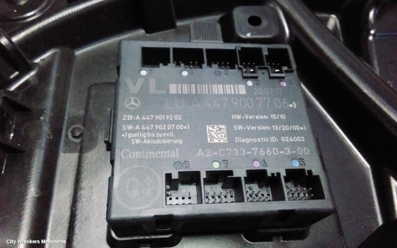 MERCEDES VITO LEFT FRONT WINDOW REG/MOTOR, 447, 03/2015 ONWARDS - Image 3