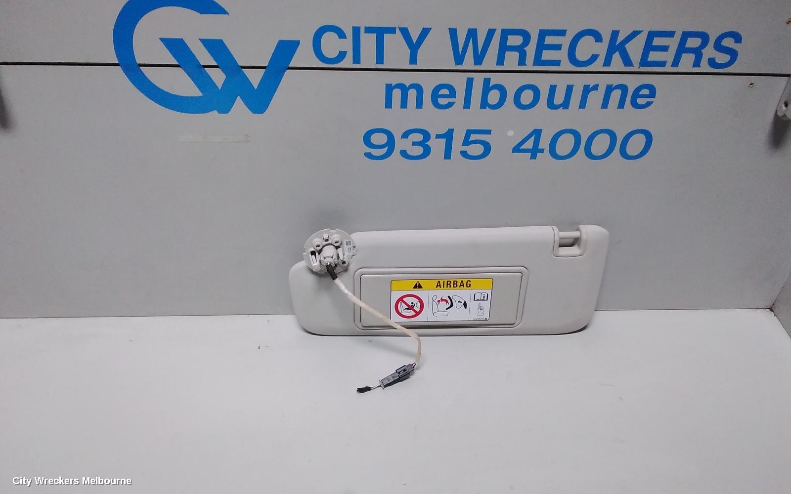 HOLDEN ASTRA SUNVISOR, BK-BL, LH SIDE, W/ LIGHT, 09/2016 - 12/2020 - Image 1
