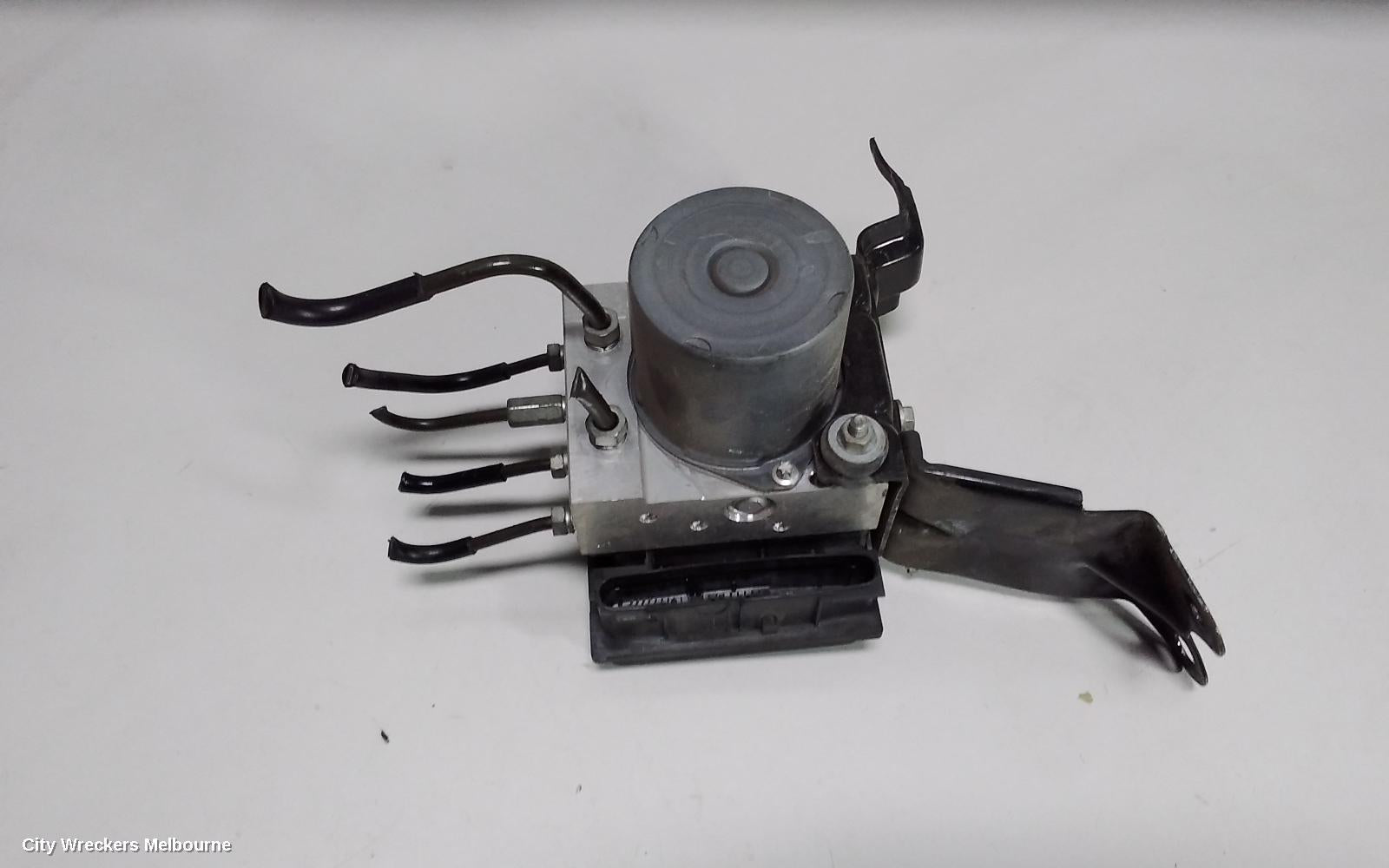 TOYOTA AURION ABS PUMP/MODULATOR, GSV40R, 10/2006 - 03/2012 - Image 1