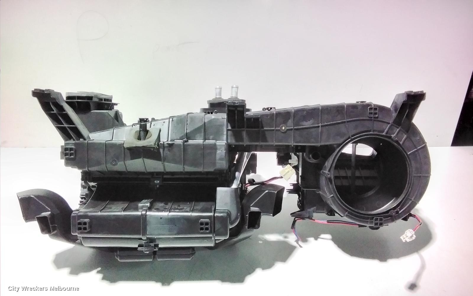MITSUBISHI TRITON HEATER CORE/BOX, MQ, CLIMATE CONTROL TYPE, 04/2015 ONWARDS - Image 1