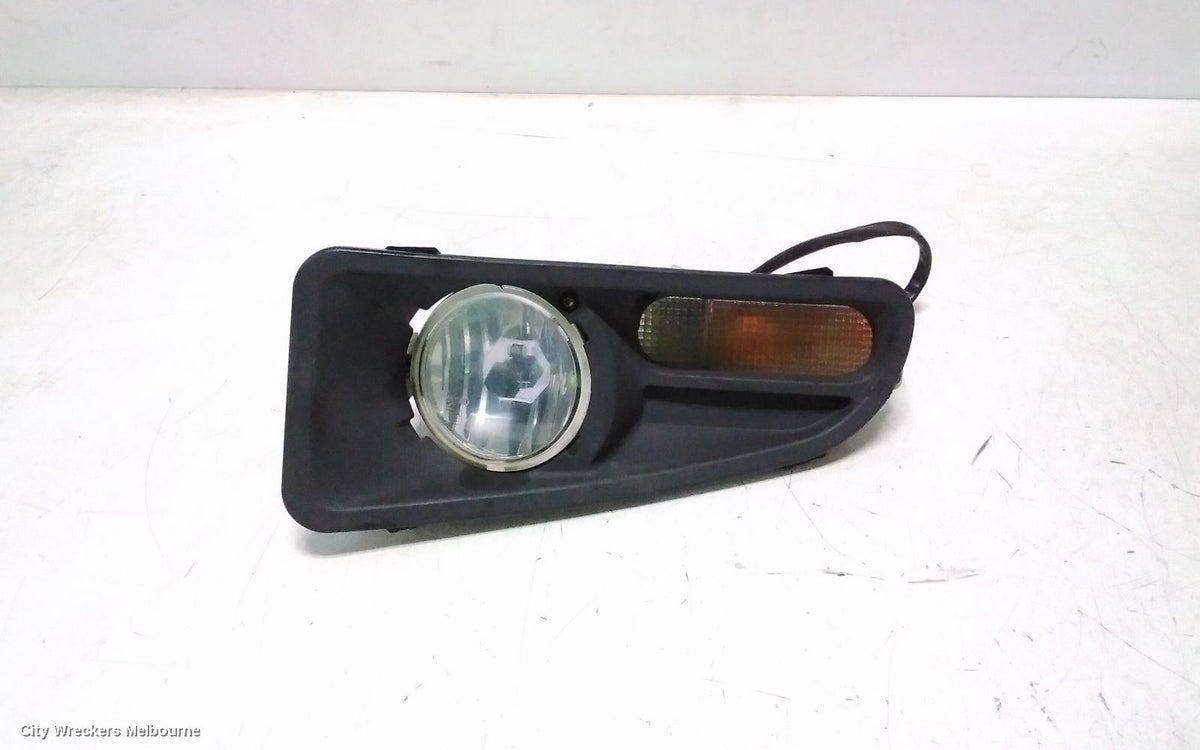 NISSAN NAVARA LEFT INDICATOR/FOG/SIDE, D40, BUMPER FOGLAMP, ROUND TYPE, 09/2005 - 08/2015 - Image 1