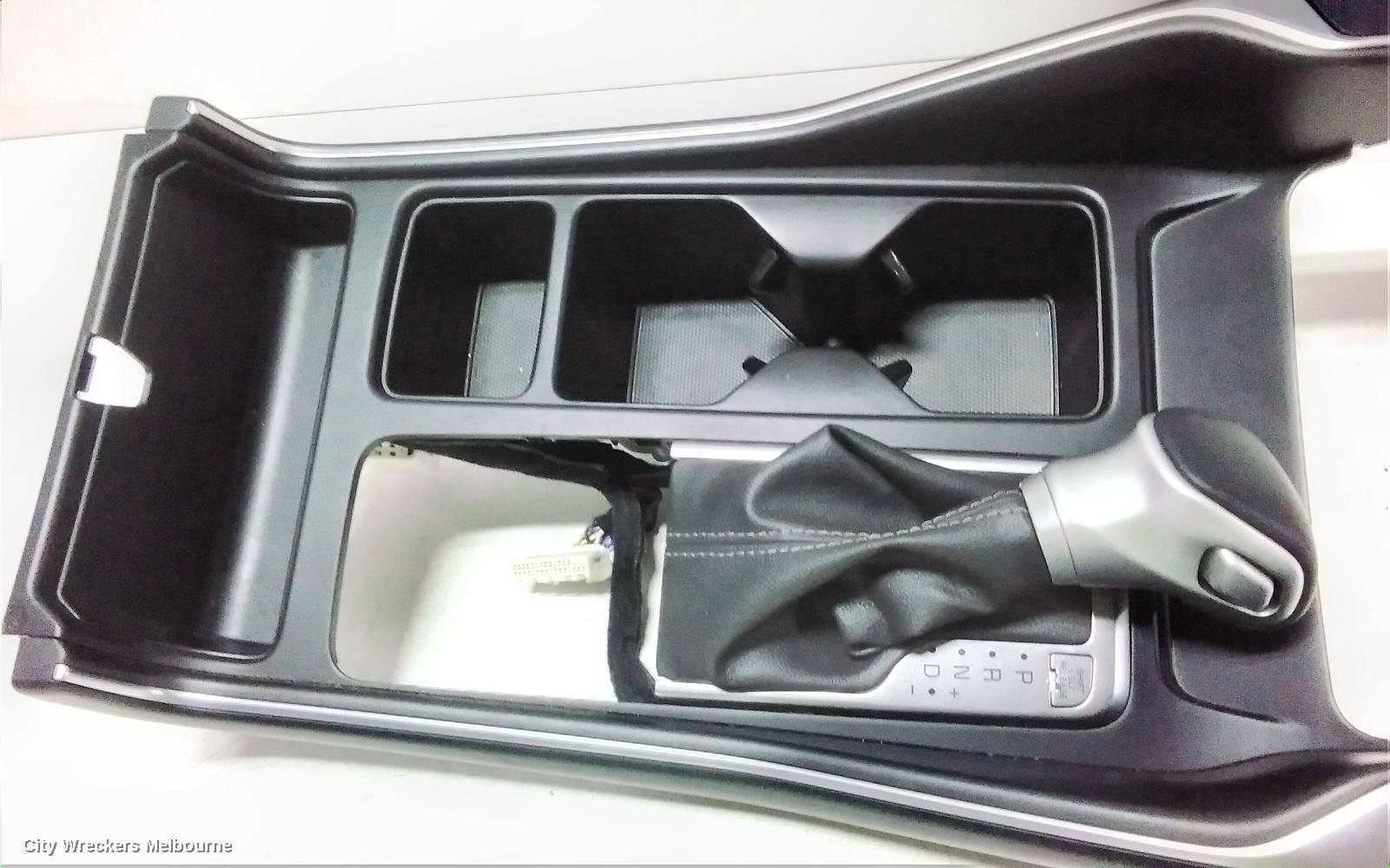 KIA SORENTO GEAR STICK/SHIFTER, MQ4, 02/2020 ONWARDS - Image 3