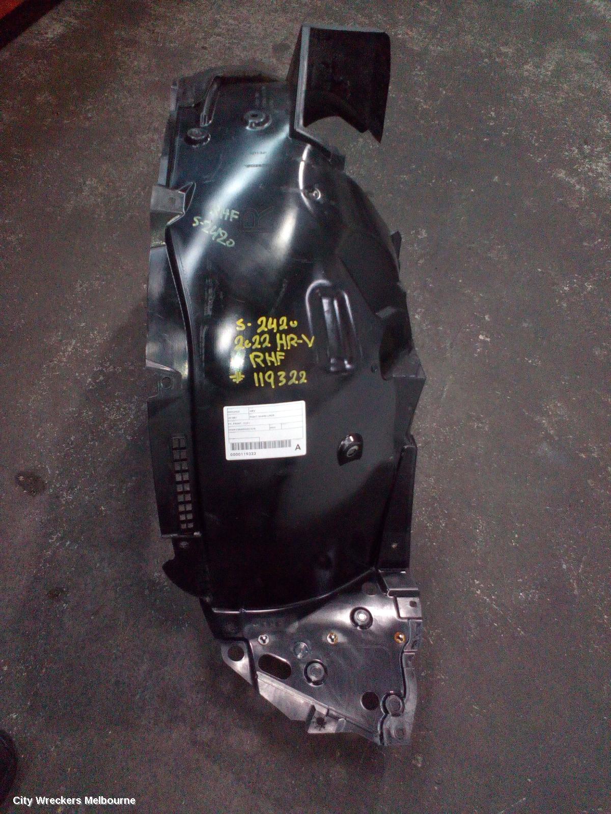 HONDA HRV RIGHT GUARD LINER, RV, FRONT, 12/2021 ONWARDS - Image 2