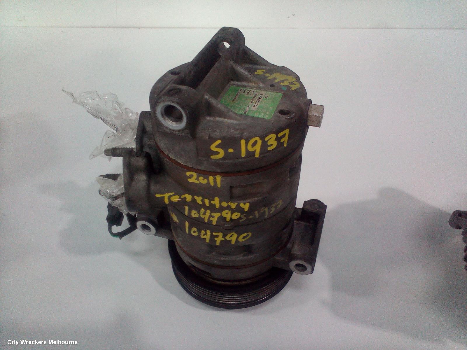 FORD TERRITORY A/C COMPRESSOR, SZ MKI-MKII, 4.0, PETROL, 05/2011 - 12/2016 - Image 2