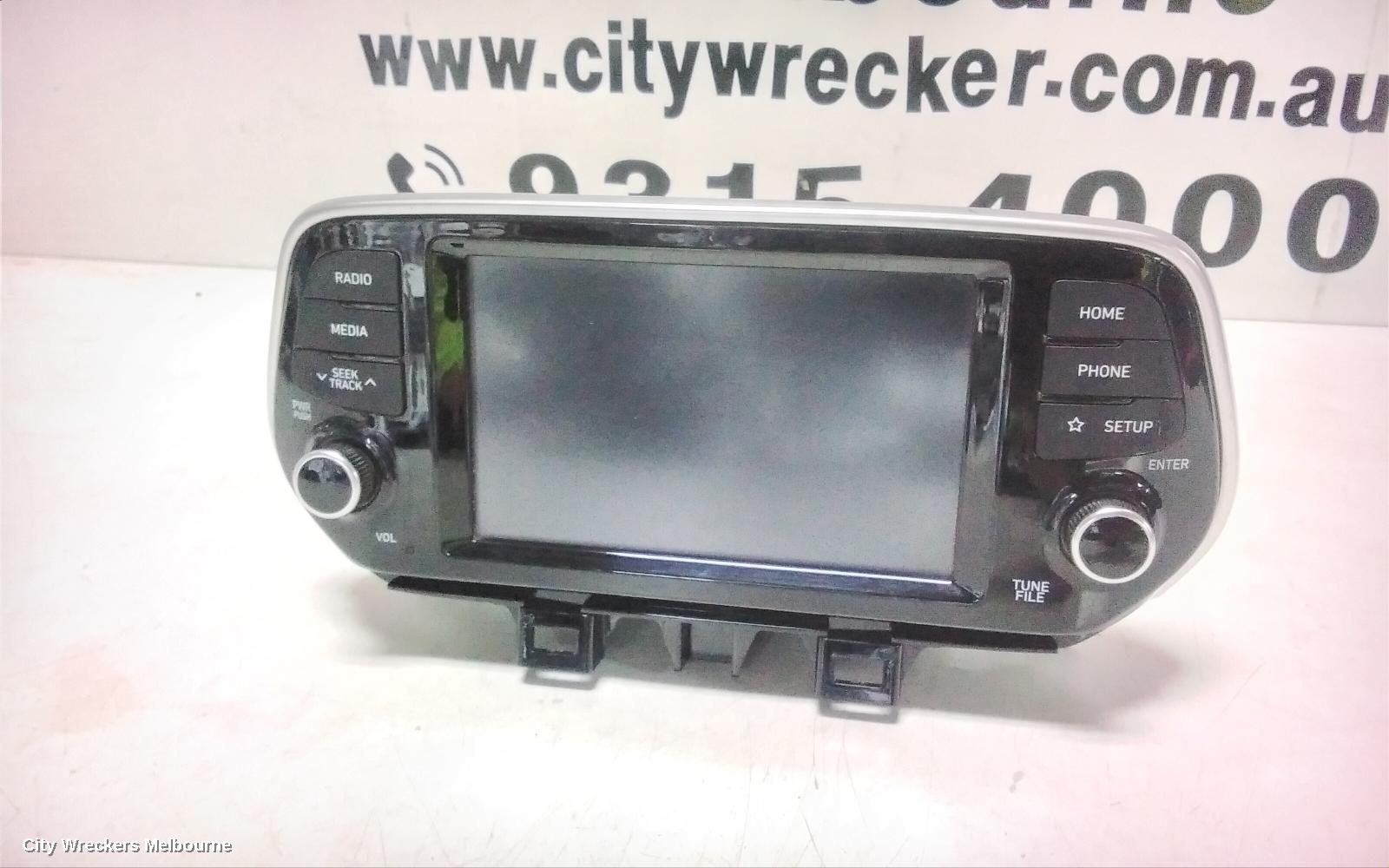 HYUNDAI TUCSON RADIO/CD/DVD/SAT/TV, 7IN TOUCHSCREEN, TL, 06/2018 - 01/2021 - Image 2