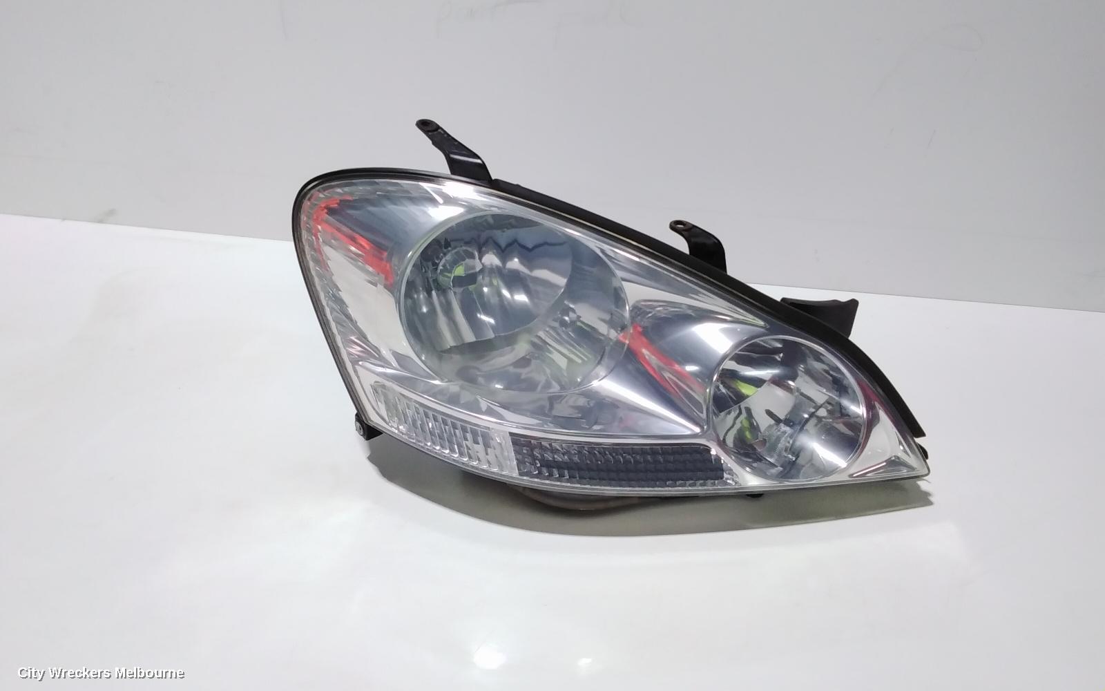 TOYOTA AVENSIS RIGHT HEADLAMP, ACM20R, 12/2001 - 11/2003 - Image 1