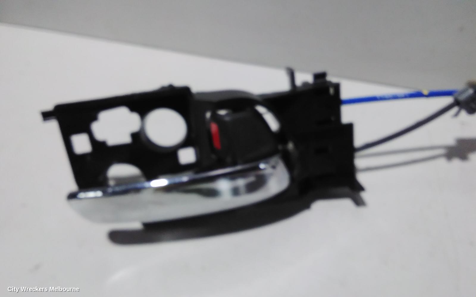 HONDA HRV DOOR/BOOT/GATE LOCK, RIGHT FRONT DOOR LOCK, RU5, 12/2014 ONWARDS - Image 3