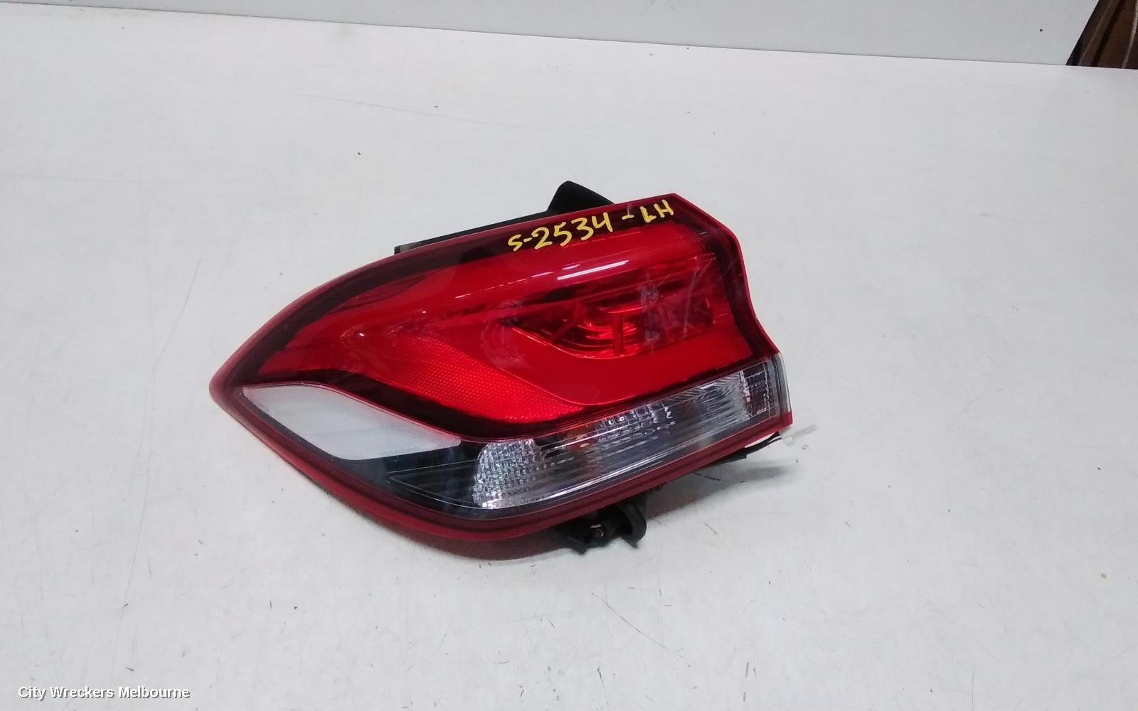 HYUNDAI I30 LEFT TAILLIGHT, IN BODY, PD, HATCH (S.KOREA VIN KMHH), STANDARD, LED TYPE, 03/2017 ONWARDS - Image 1