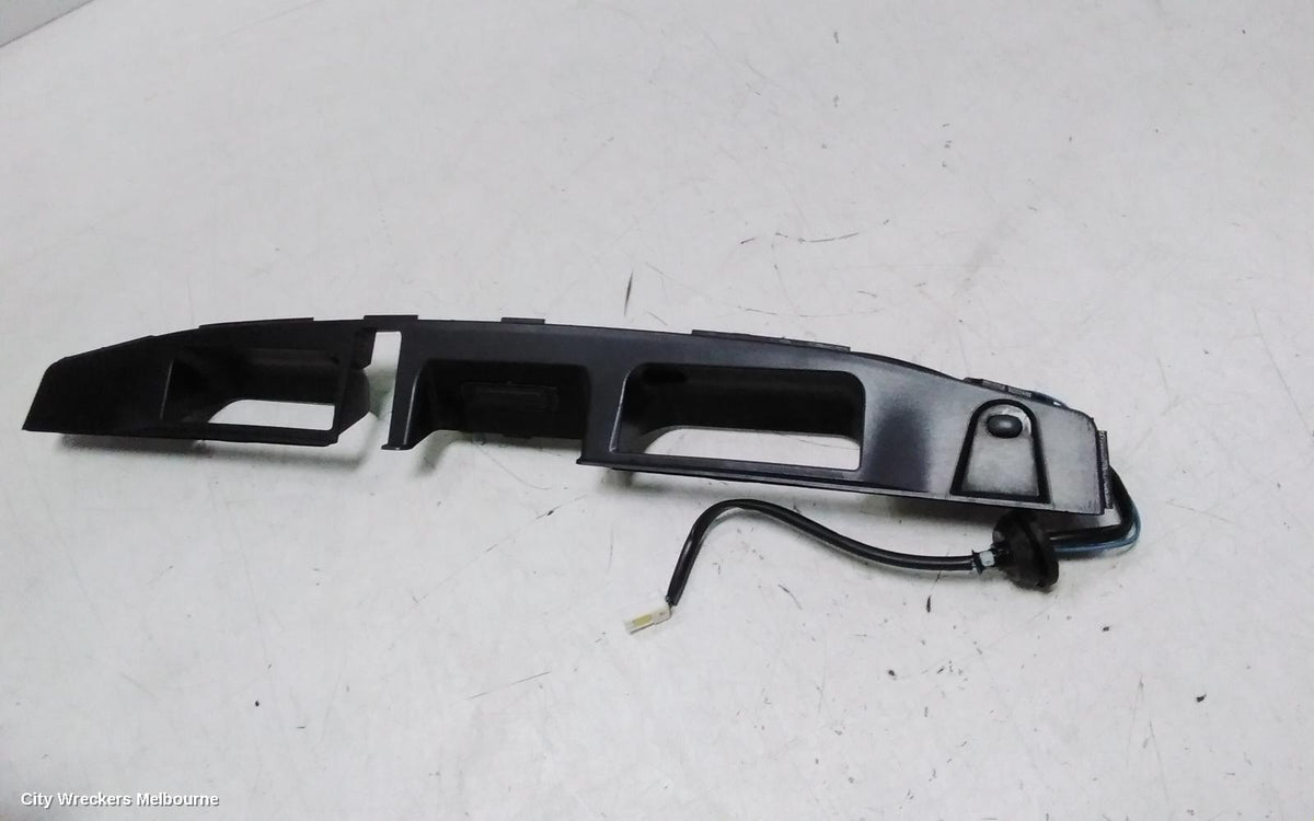 SUBARU OUTBACK TAILGATE HANDLE, 6TH GEN, 08/2014 - 12/2020 - Image 3