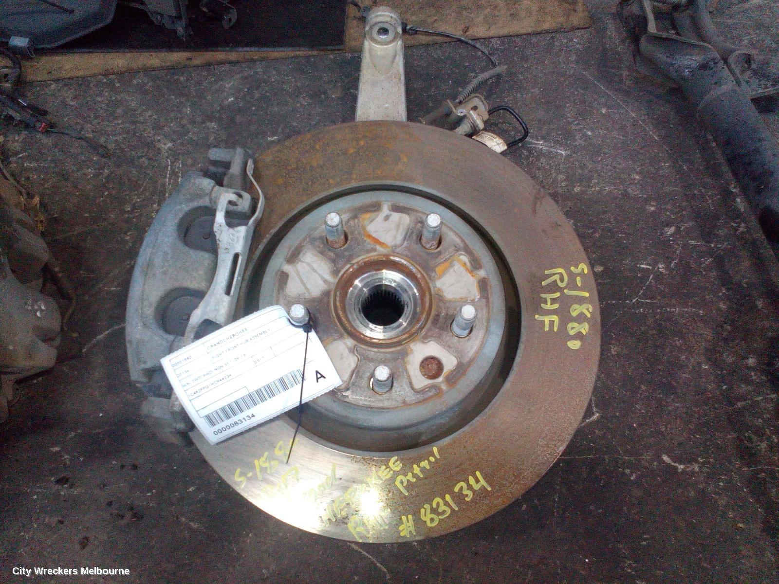 JEEP GRANDCHEROKEE RIGHT FRONT HUB ASSEMBLY, WK, 2WD/4WD, NON SRT, 09/2016 ONWARDS - Image 1