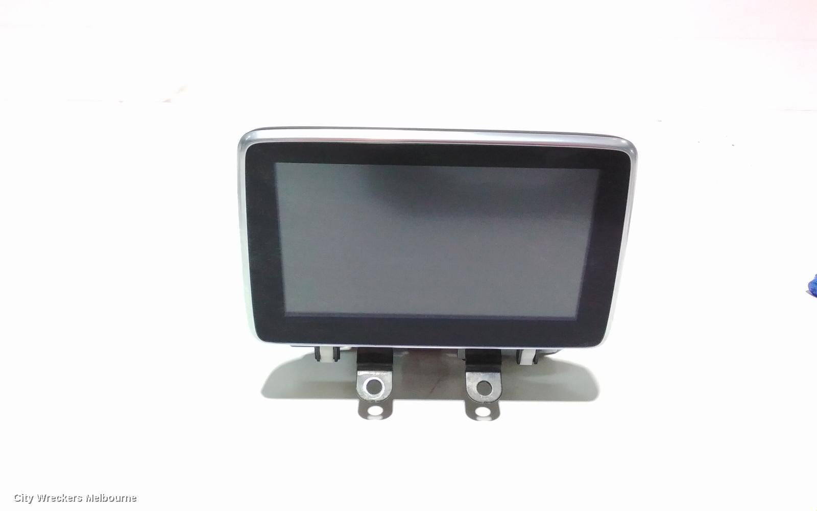 MAZDA CX3 RADIO/CD/DVD/SAT/TV, DISPLAY UNIT, DK, 03/2015 ONWARDS - Image 1