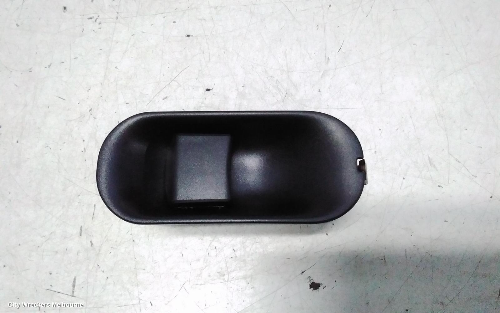 PORSCHE MACAN, 95B, 06/2014 - 12/2025, SWITCH FOR STEERING COLUMN ADJUSTMENT  - 105812946C / 7PP 953 519 F : 132695 - Image 1