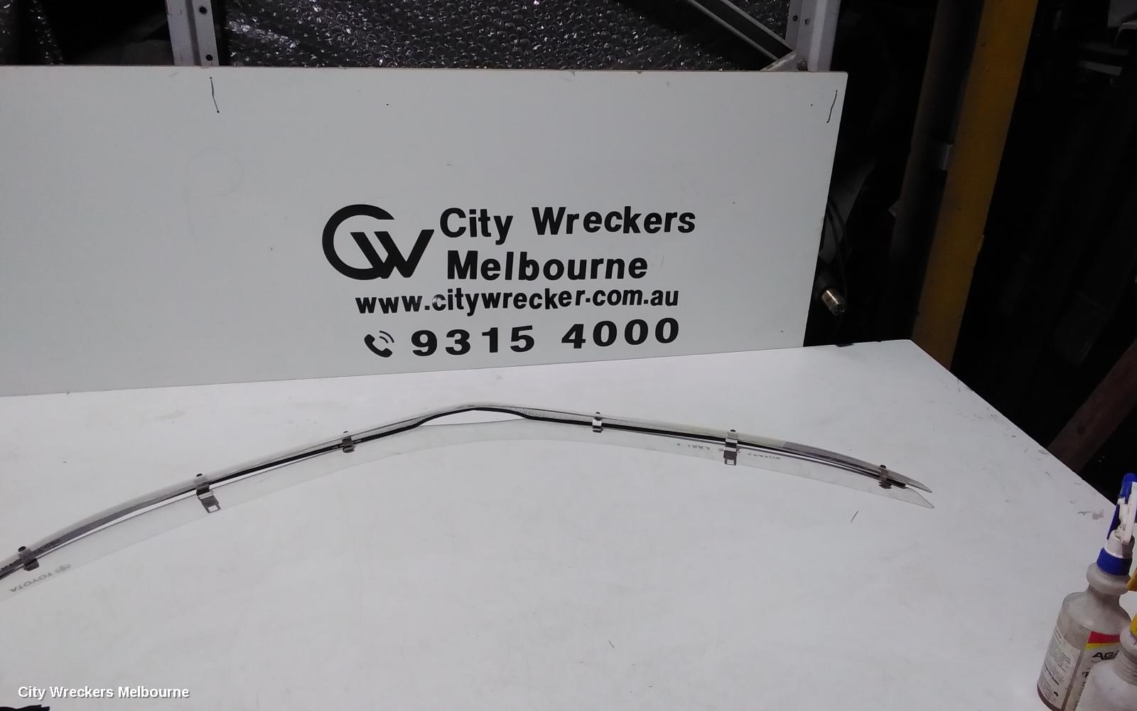 TOYOTA COROLLA, ZRE182R 10/2012 - 06/2018, BONNET PROTECTOR: 100544 - Image 1