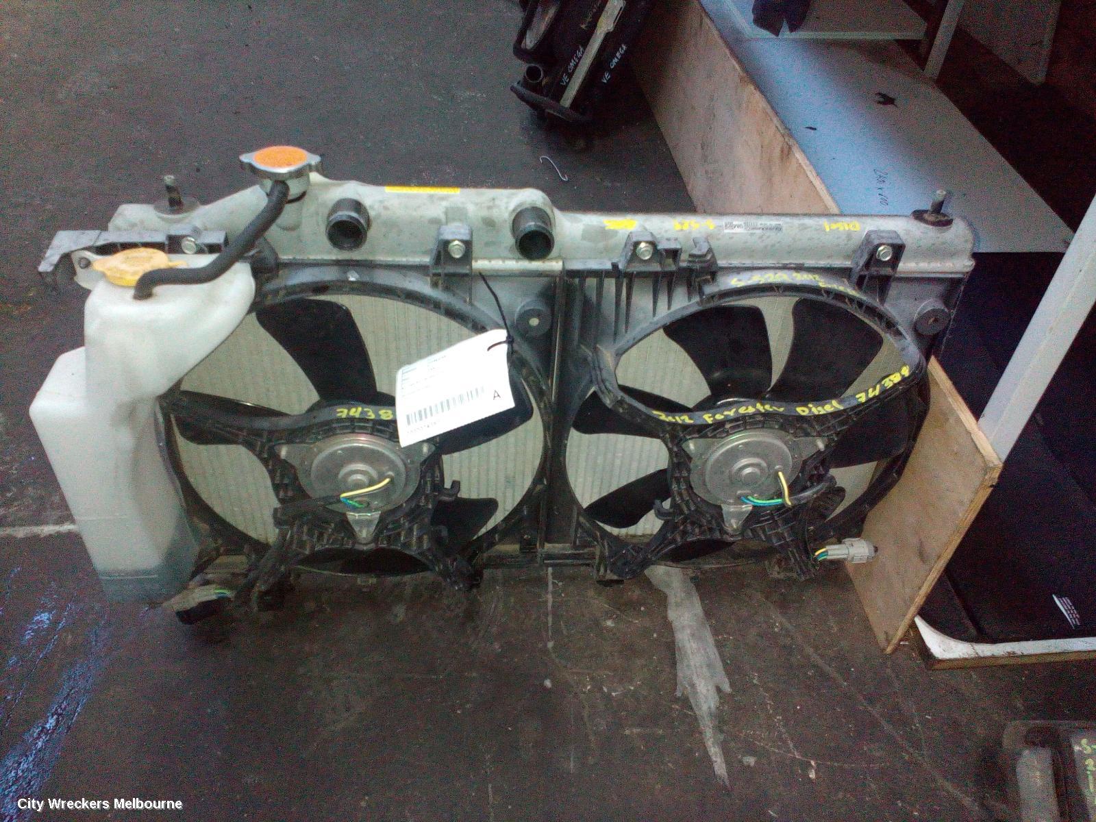 SUBARU FORESTER RADIATOR, MANUAL, 2.0, EE20, DIESEL, SJ, 12/2012 - 08/2018 - Image 3