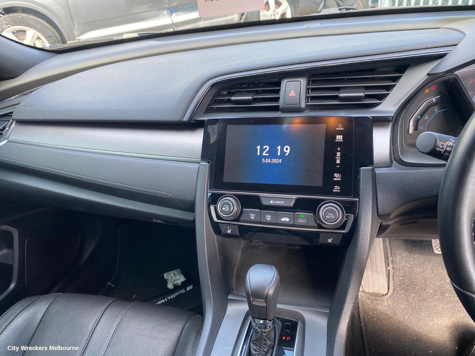 HONDA CIVIC RADIO/CD/DVD/SAT/TV, 7IN TOUCHSCREEN (NON SAT NAV TYPE), 10TH GEN, 05/2016 - 08/2021 - Image 2