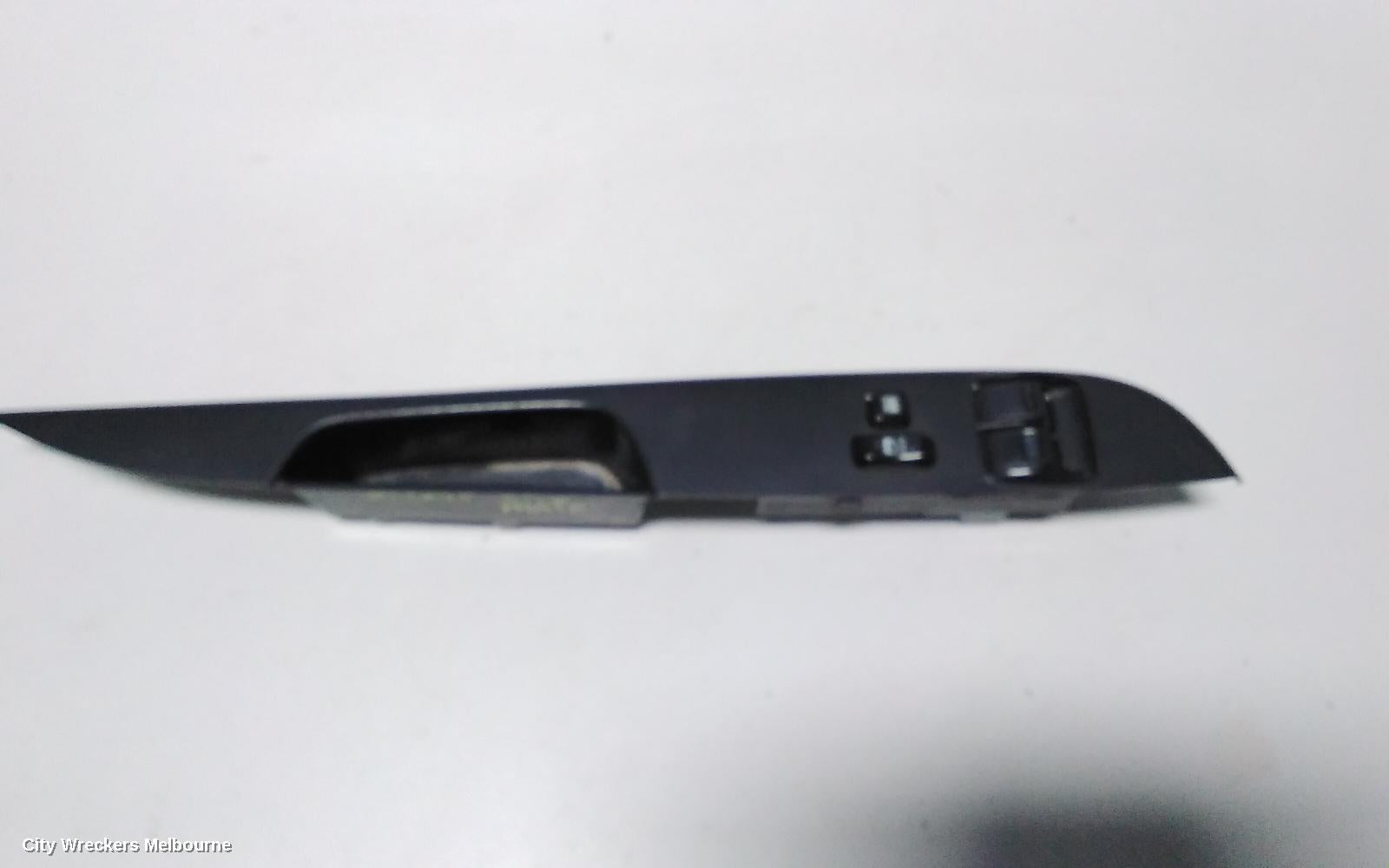 TOYOTA HIACE PWR DR WIND SWITCH, RH FRONT (MASTER SWITCH), TRH/KDH, 03/2014 - 04/2019 - Image 2