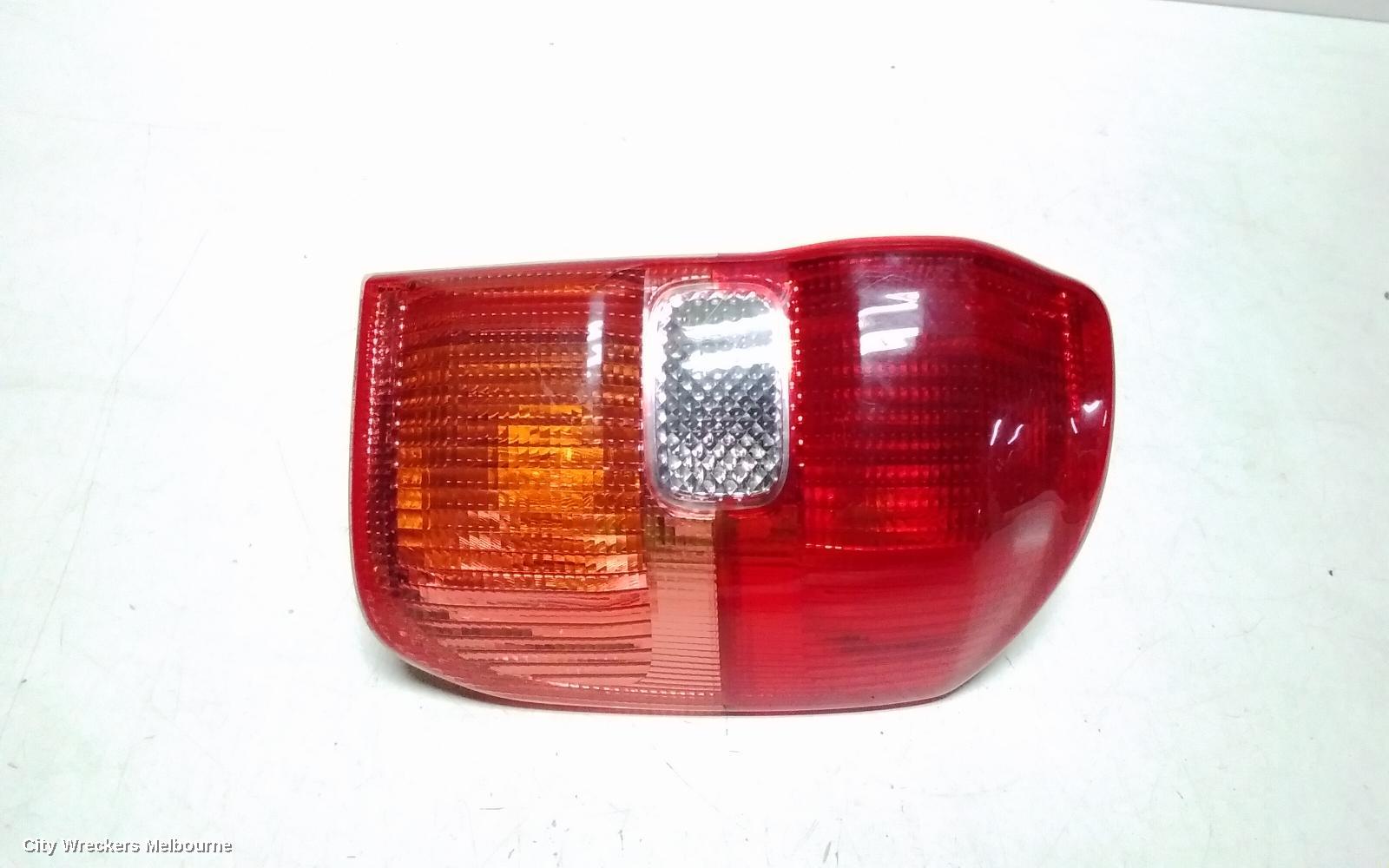 TOYOTA RAV4 RIGHT TAILLIGHT, ACA2#R, LENS # 42-26, 07/2000 - 07/2003 - Image 3