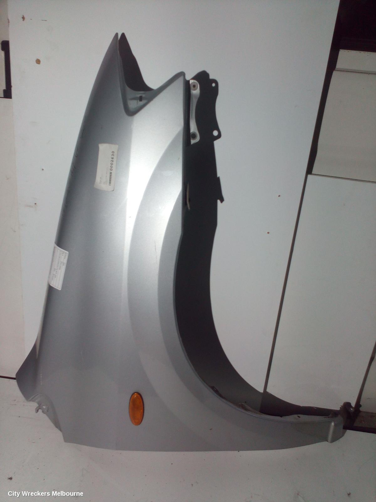 MAZDA MPV RIGHT GUARD, LW, AUS TYPE, W/ REPEATER TYPE, 08/1999 - 10/2003 - Image 1