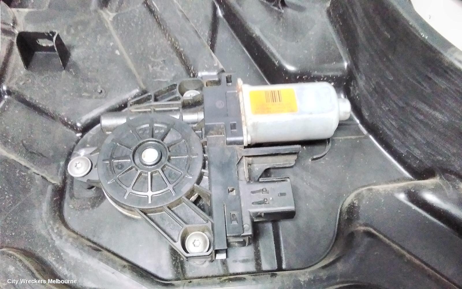 JEEP GRANDCHEROKEE LEFT FRONT WINDOW REG/MOTOR, WK, 10/2010 - 02/2022 - Image 3