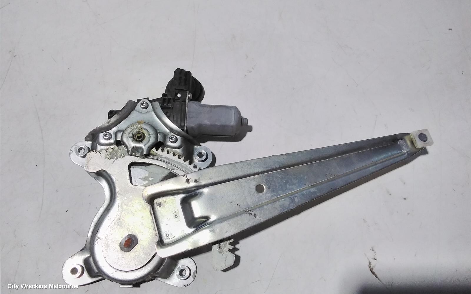 TOYOTA KLUGER RIGHT REAR WND REG/MOTOR, GSU40-GSU45, 08/2007 - 02/2014 - Image 3