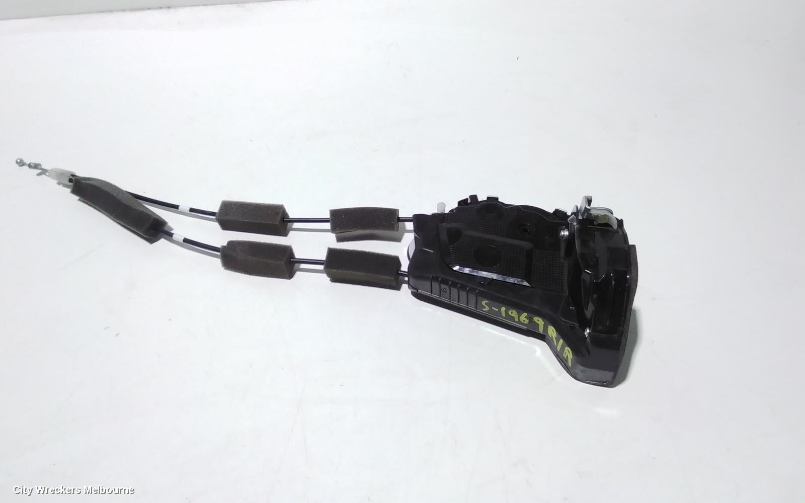 HONDA CRV DOOR/BOOT/GATE LOCK, RIGHT REAR DOOR LOCK, RW, 05/2017 ONWARDS - Image 1