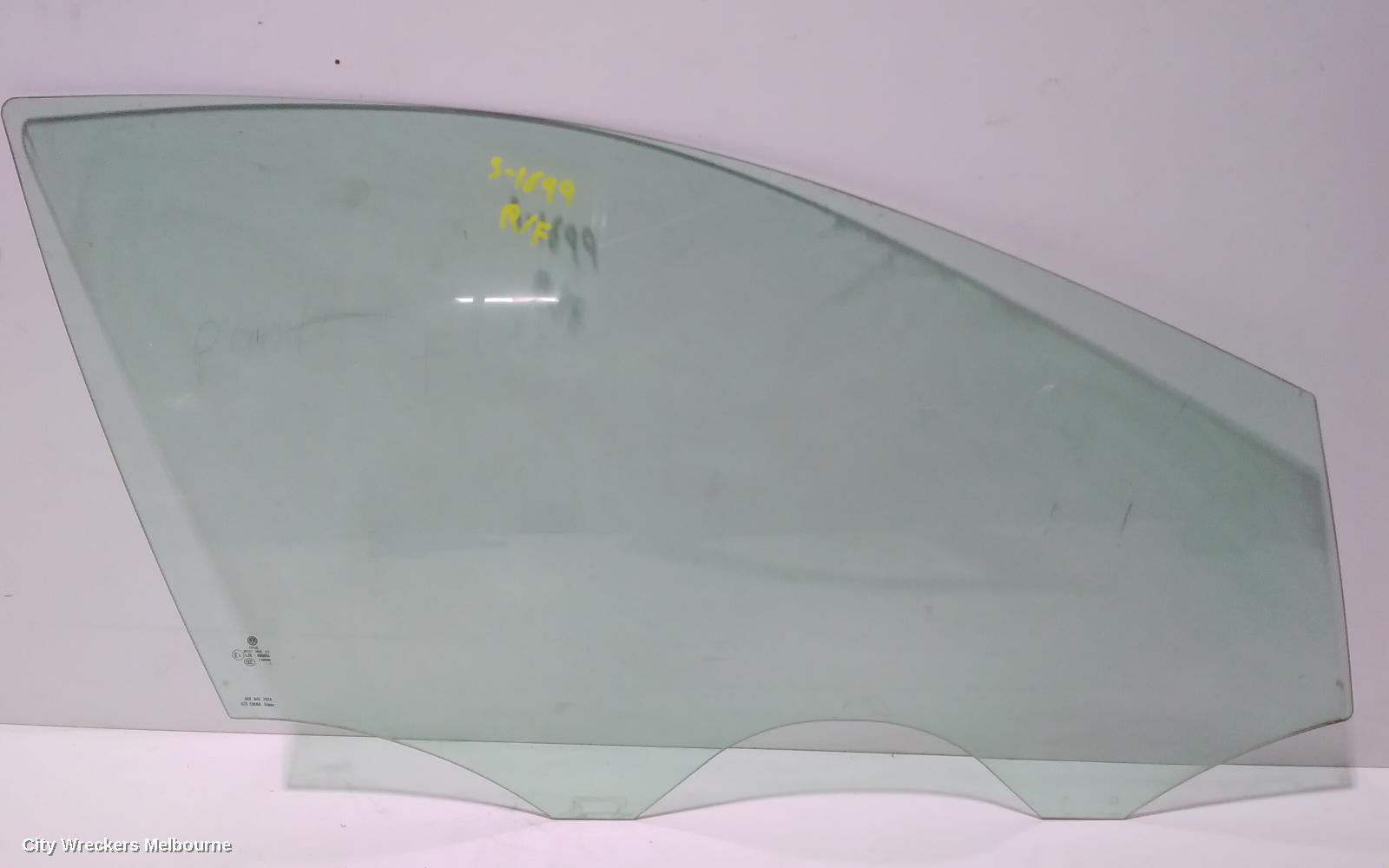 VOLKSWAGEN POLO RIGHT FRONT DOOR WINDOW, 6R, 5DR HATCH, 05/2010 - 05/2014 - Image 3