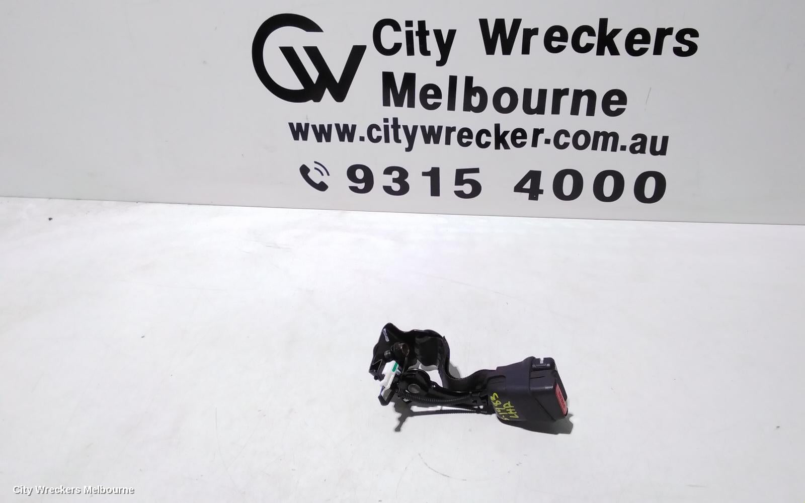 HONDA CRV SEATBELT/STALK, LH REAR 2ND ROW, SEAT BELT STALK ONLY, RW, 05/2017 ONWARDS - Image 1