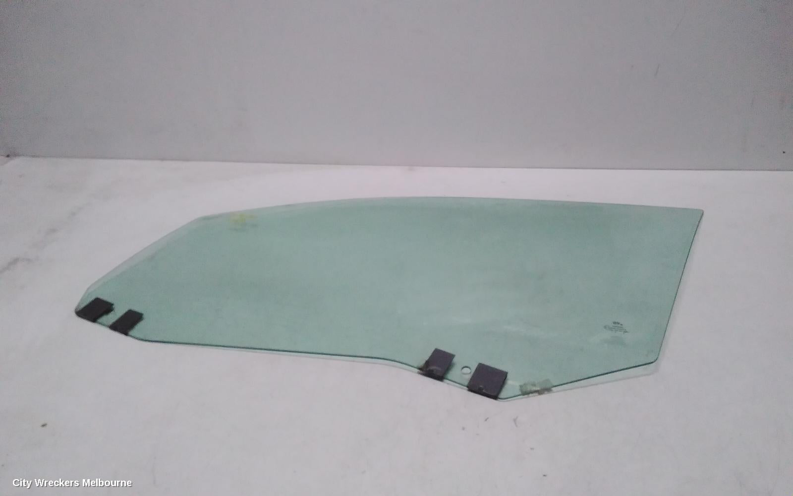 FORD TERRITORY LEFT FRONT DOOR WINDOW, SX-SZ, 05/2004 - 12/2016 - Image 1