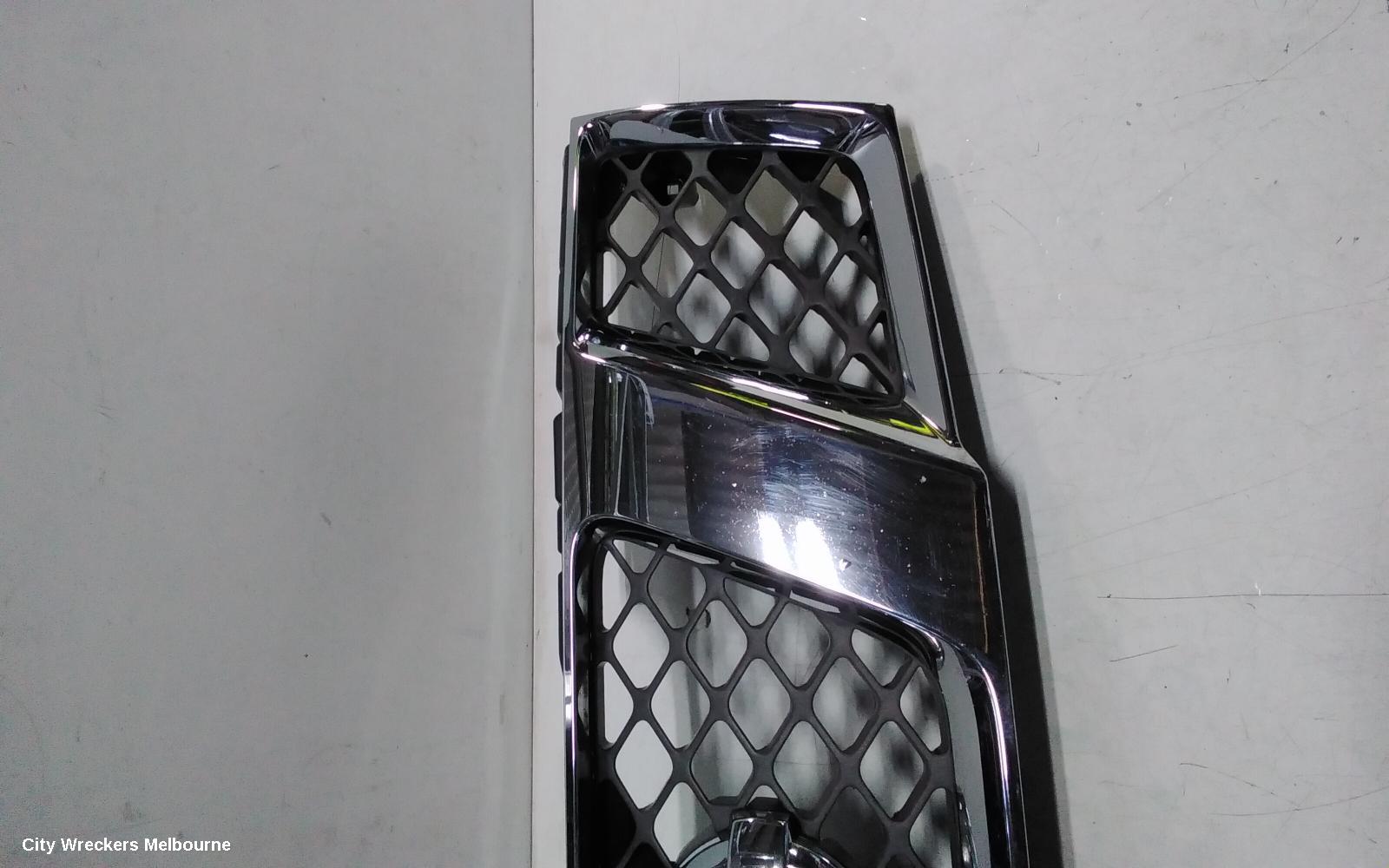 NISSAN NAVARA GRILLE, D40 (VIN VSK), RADIATOR GRILLE, CHROME, 09/2005 - 01/2010 - Image 3