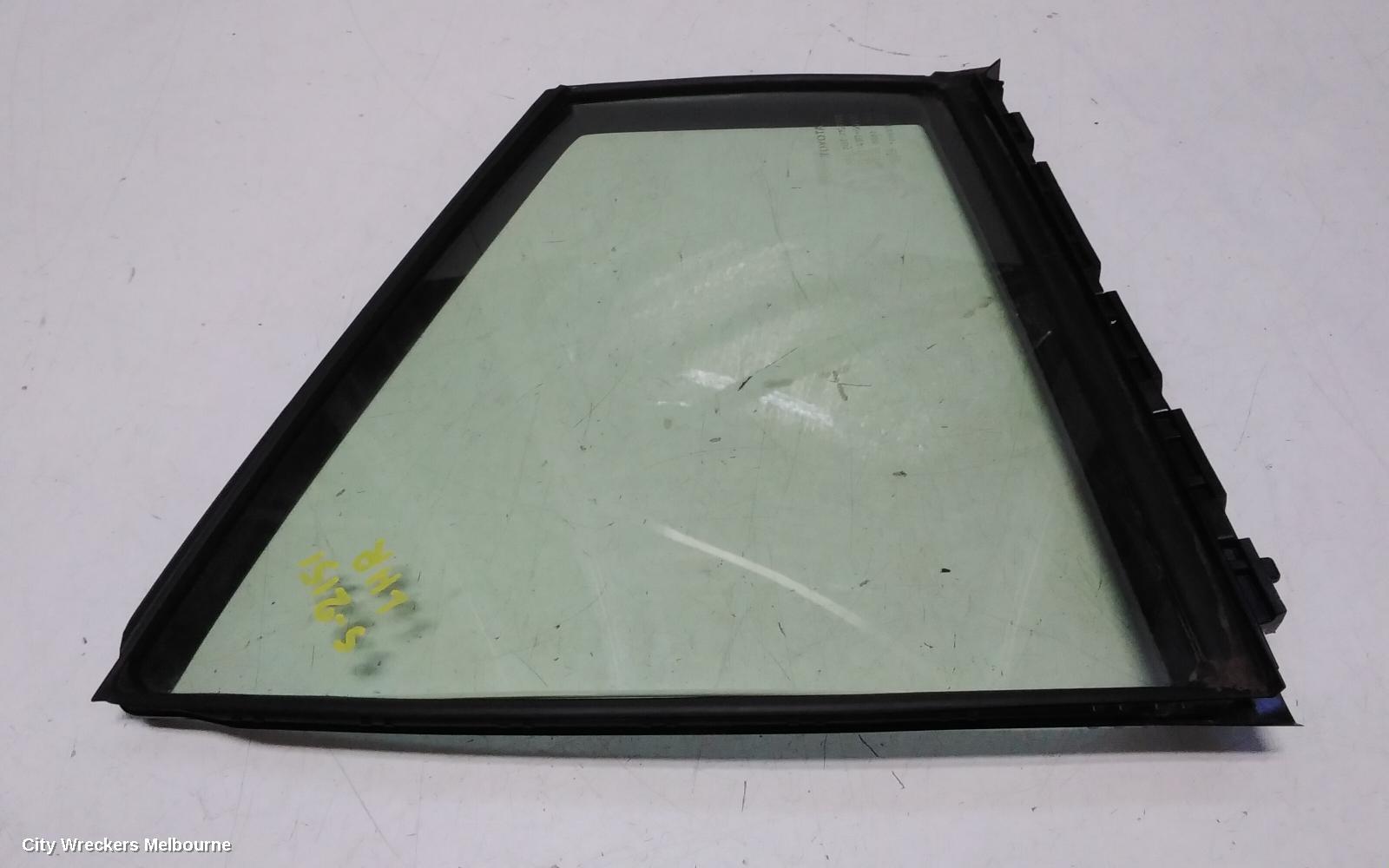 TOYOTA COROLLA LEFT REAR 1/4 DOOR GLASS, E210, SEDAN, 11/2019 ONWARDS - Image 3