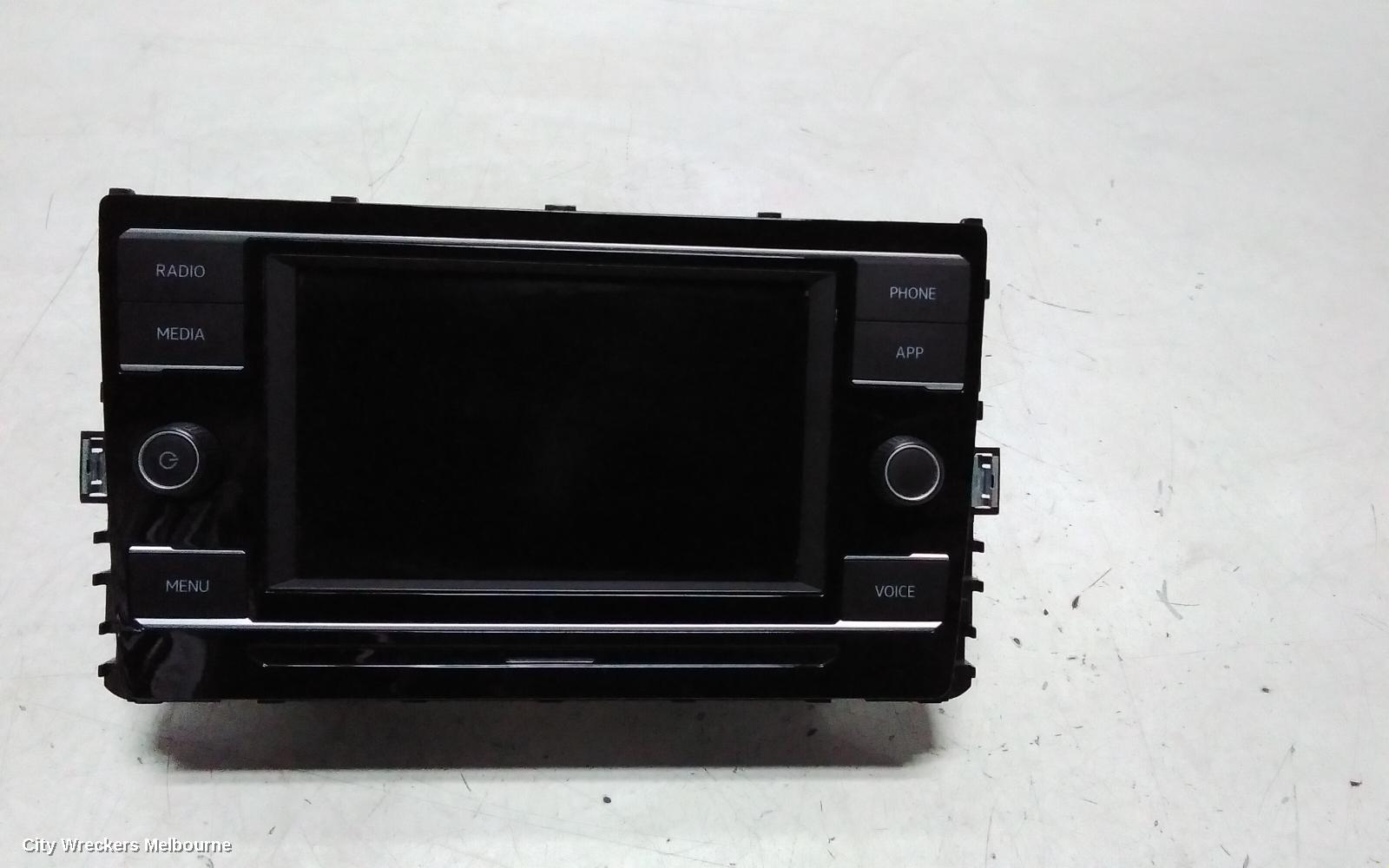 VOLKSWAGEN CRAFTER RADIO/CD/DVD/SAT/TV, DISPLAY UNIT, 6.5IN, SY1, 08/2017 ONWARDS - Image 1