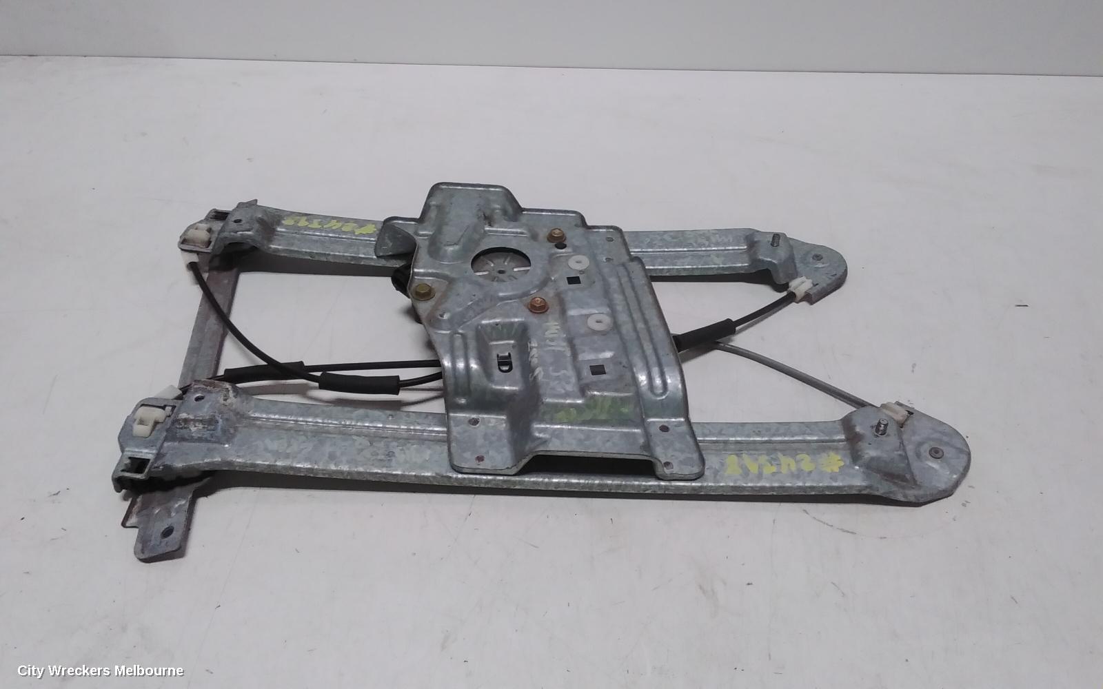 MITSUBISHI 380 RIGHT FRONT WINDOW REG/MOTOR, DB, ELECTRIC, 09/2005 - 03/2008 - Image 1