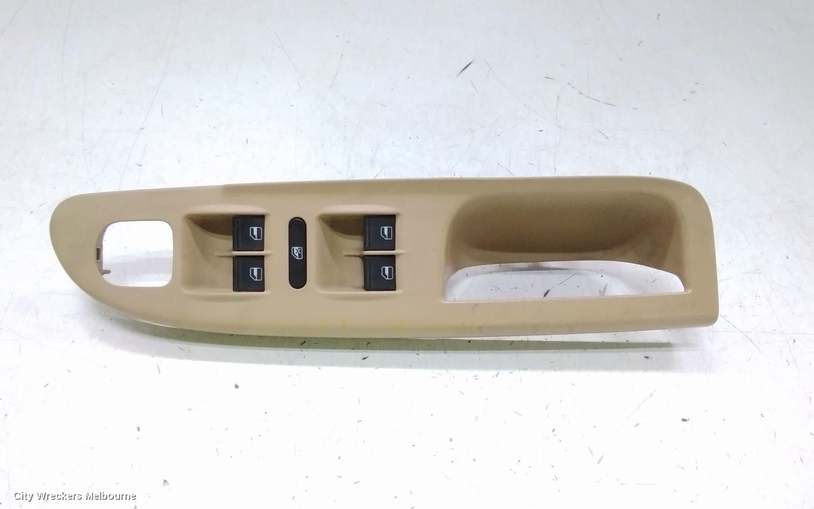 VOLKSWAGEN PASSAT PWR DR WIND SWITCH, RH FRONT (MASTER SWITCH), 3C/MK6 B6-B7, SEDAN/WAGON, W/O CHROME ON SWITCHES TYPE, 03/2006 - 05/2015 - Image 1