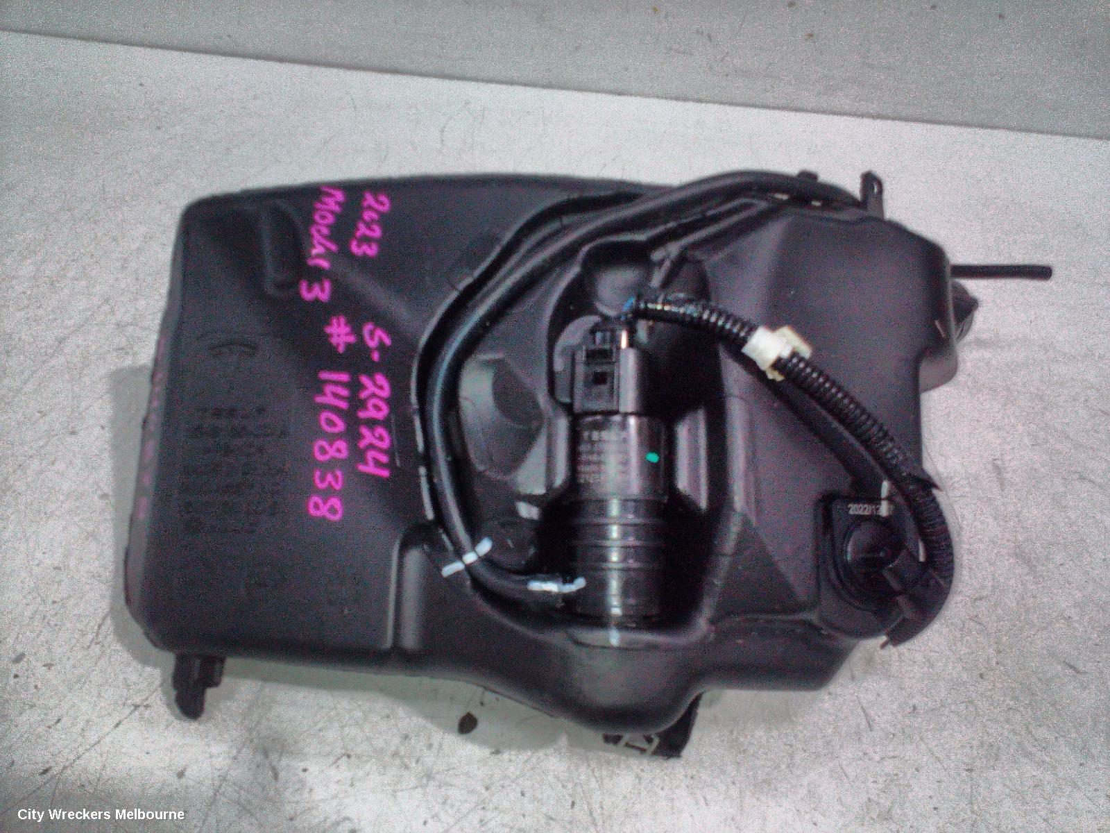 TESLA MODEL 3 WASHER BOTTLE, 1ST GEN, 06/2019 ONWARDS - Image 2