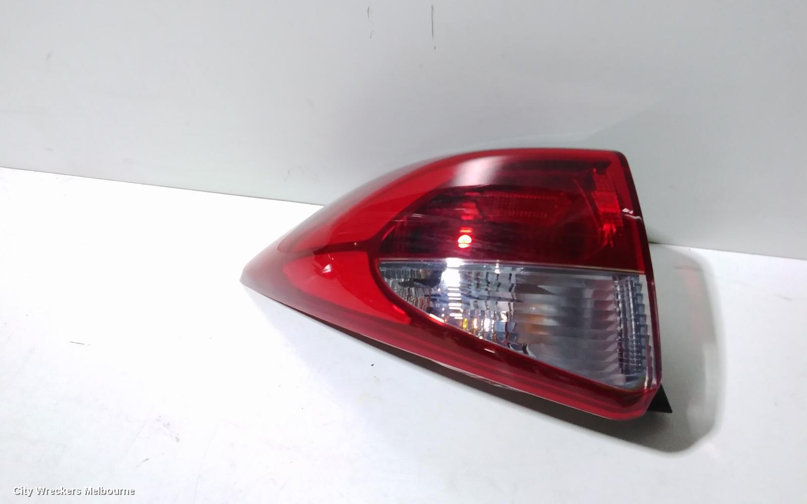 HYUNDAI TUCSON LEFT TAILLIGHT, IN BODY, TL, ACTIVE X, KOREAN BUILT (VIN KMHJ), NON LED TYPE, 07/2015 - 06/2018 - Image 3